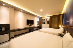 Phòng Deluxe 4 Người (Deluxe Quadruple Room)
