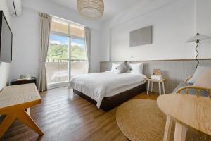 Phòng Studio Suite Có ban công (Studio Balcony Suite)