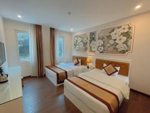 Phòng Superior Giường Đôi/2 Giường Đơn Nhìn Ra Núi (Superior Double or Twin Room with Mountain View)