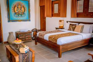 Phòng Đôi Loại Sang (Deluxe Double Room)