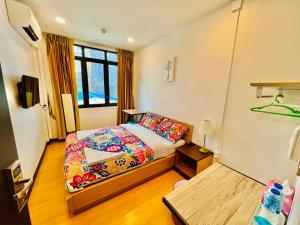 Phòng Tiêu Chuẩn Giường Đôi Với Phòng Tắm Chung (Standard Double Room with Shared Bathroom)