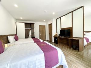 Studio Gia Đình (Family Studio)