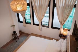 Phòng Bốn Người Có Phòng Tắm Riêng (Quadruple Room with Private Bathroom)