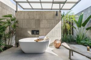 Double Room with View and Outdoor Bath