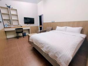 Phòng Tiêu Chuẩn Giường Đôi (Standard Double Room)