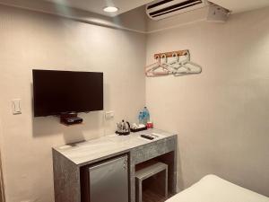 Phòng Giường Đôi Hạng Tiết Kiệm - Không Có Cửa Sổ (No Windows Economy Double Room)