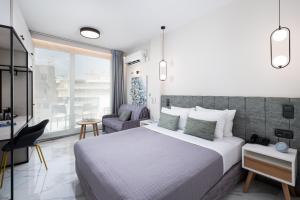 Superior Triple Room Acropolis View room in Enattica Suites