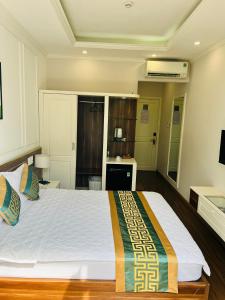 Phòng Giường Đôi Có Ban Công (2 Người Lớn + 1 Trẻ Em) (Double Room with Balcony (2 Adults + 1 Child))