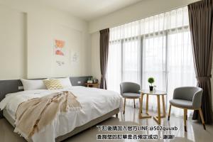 Phòng Tiêu Chuẩn Giường Đôi Lớn (Standard Queen Room)