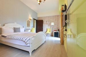 Phòng Tiêu Chuẩn Giường Đôi (Standard Double Room)