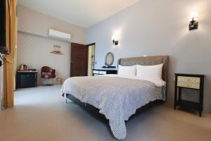 Phòng Tiêu Chuẩn Giường Đôi (Standard Double Room)