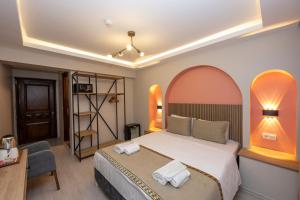 Deluxe Double Room with Balcony room in Valdivia Hotel