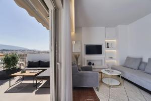 One-Bedroom Apartment room in A Sunkissed retreat under the Acropolis