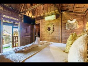 Phòng Deluxe hướng biển giường đôi (Deluxe Double Room with Sea View)