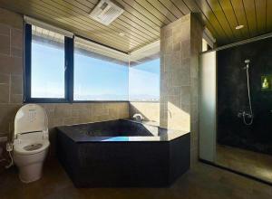 Phòng Tiêu Chuẩn Giường Đôi (Standard Double Room)