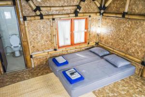 Phòng 2 Giường Đơn Với Phòng Tắm Riêng (Twin Room with Private Bathroom)