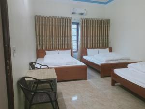 Phòng Gia Đình (Family Room)