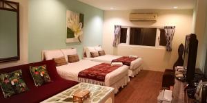 Phòng Cổ Điển Cho 4 Người (Classic Quadruple Room)