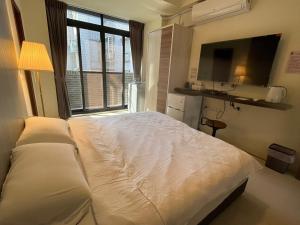 Phòng Tiêu Chuẩn Giường Đôi (Standard Double Room)