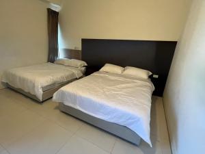Phòng Deluxe 4 Người (Deluxe Quadruple Room)