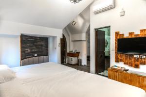 Phòng 4 Người Có Vòi Sen (Quadruple Room with Shower)