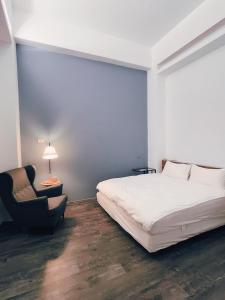 Phòng Có Giường Cỡ Queen Và Bồn Tắm Spa (Queen Room with Spa Bath)