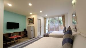 Phòng Tiêu chuẩn 4 người (Standard Quadruple Room)