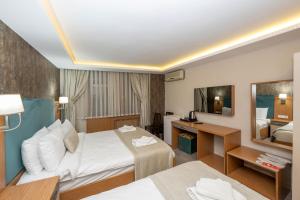 Triple Room room in Hotel Devman