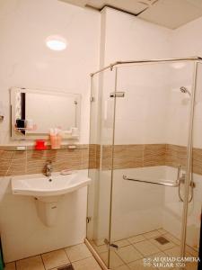 Triple room with private bathroom (Triple Room with Private Bathroom)