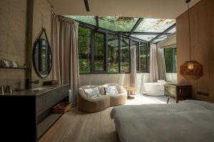 Phòng Giường Đôi Nhìn Ra Vườn (Double Room with Garden View)