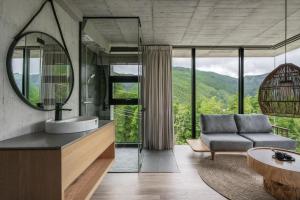 Phòng 4 Người Có Vòi Sen (Quadruple Room with Shower)