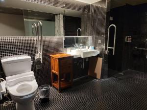 Phòng Phù Hợp cho Người Khuyết Tật (Accessible Room)