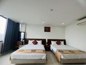 Phòng 4 Người (Quadruple Room)