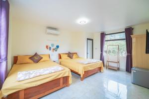 Phòng 4 Người (Quadruple Room)