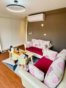 Nhà Nghỉ Dưỡng (Holiday Home)