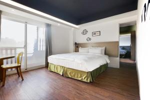 Phòng 4 người có ban công (Quadruple Room with Balcony)