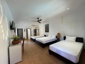 Phòng Gia Đình Với Sân Hiên (Family Room with Terrace)