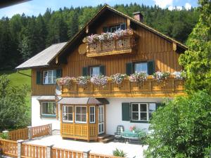 Haus Schrei Grundlsee Austria J2ski
