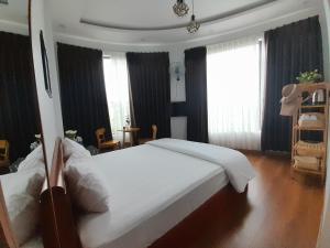 Phòng Có Giường Cỡ King (King Room)