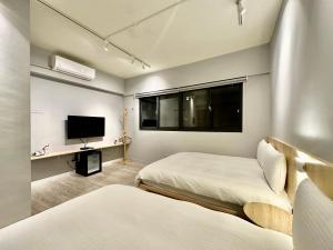 Phòng Cổ Điển Cho 4 Người (Classic Quadruple Room)