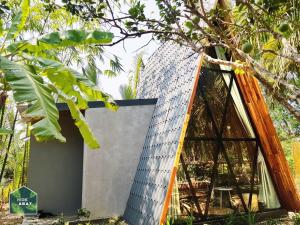 Phòng Giường Đôi Nhìn Ra Vườn (Double Room with Garden View)