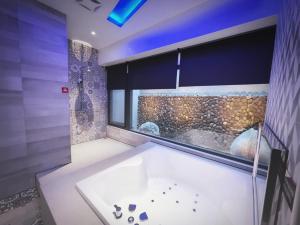Phòng Tiêu Chuẩn Giường Đôi (Standard Double Room)