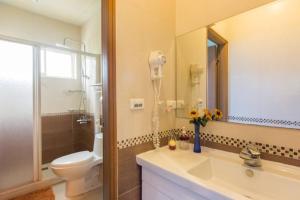 Phòng Giường Đôi Nhìn Ra Vườn (Double Room with Garden View)