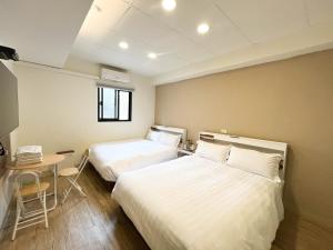 Phòng Gia Đình Có Vòi Sen (Family Room with Shower)