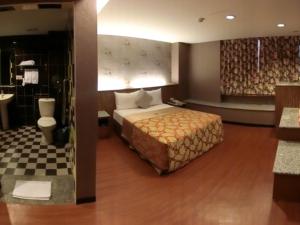 Phòng Tiêu Chuẩn Giường Đôi (Standard Double Room)