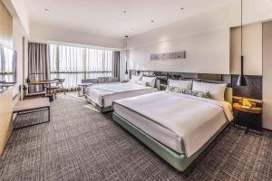 Phòng Gia Đình Loại Sang (Deluxe Family Room)