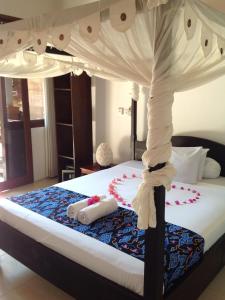 Phòng Giường Đôi Có Sân Hiên (Double Room with Terrace)