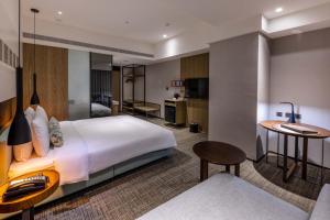 Phòng Cao Cấp Cho Hai Người (Superior Double Room)