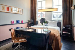 Double Room room in Sir Albert Hotel