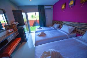 Ưu đãi Đặc biệt - Phòng cho 3 Người kèm Dịch vụ đưa/đón Sân bay (Special Offer - Triple Room with Airport Transfer )